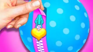 Surprise Doll: Dress Up Games
